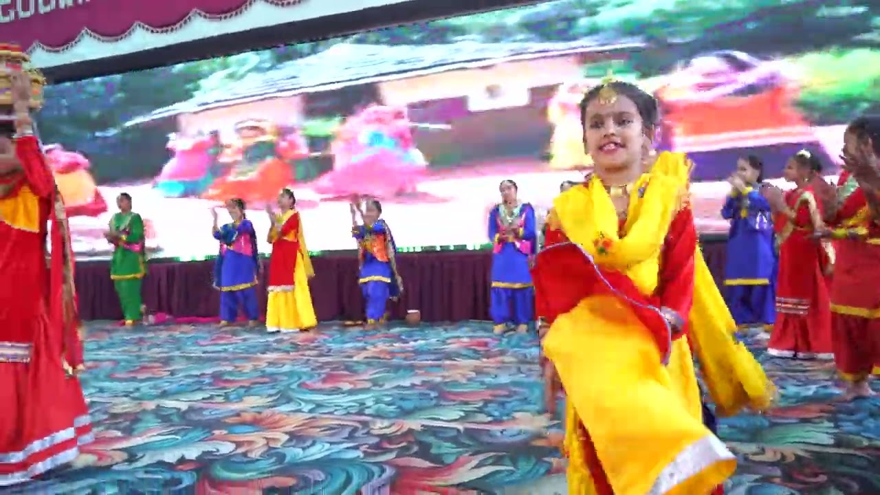 Gidda Junior Girls Performance Annual Function 2025-26  ⁨@godwinschoolghallu⁩