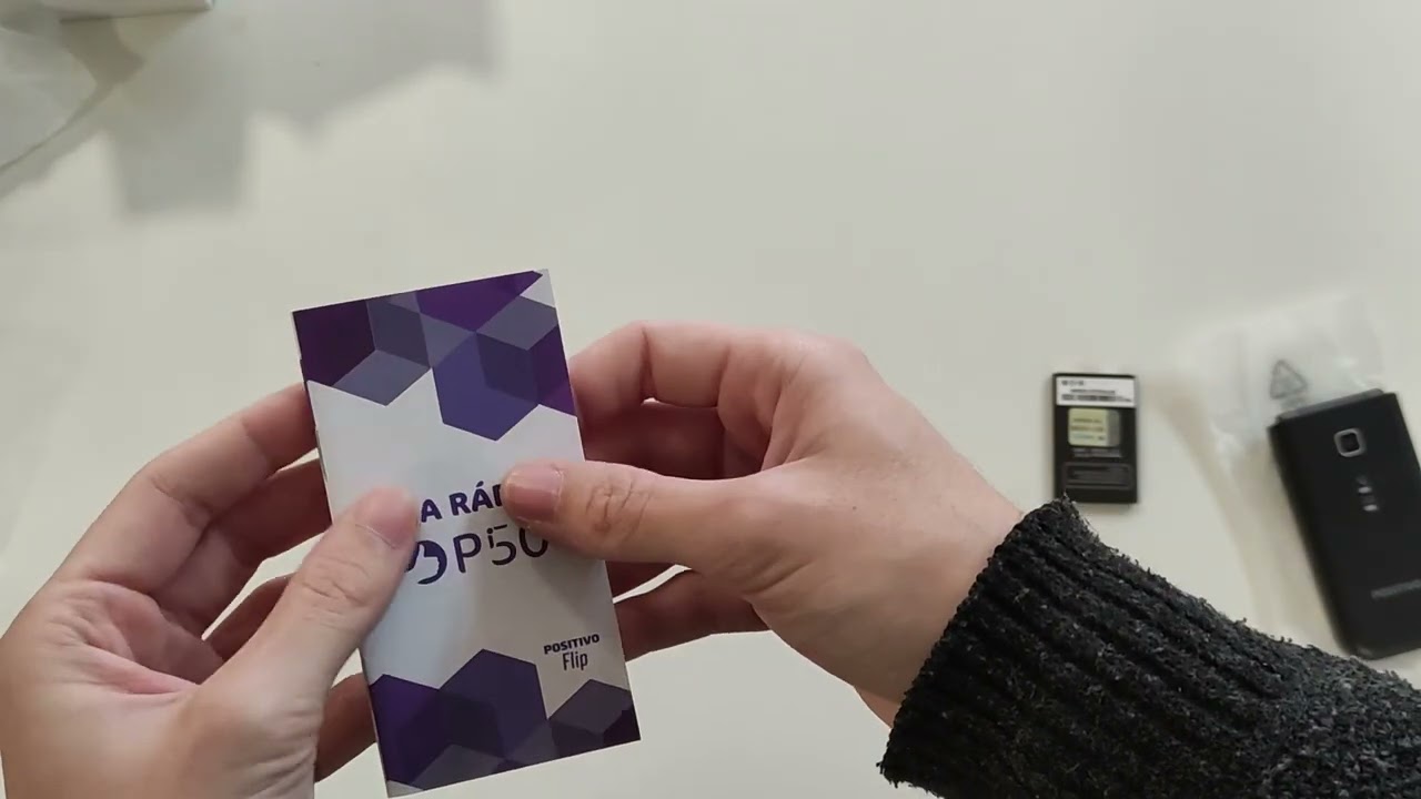 Celular Positivo P50 Flip - Unboxing, apresentação e primeiras impressões.