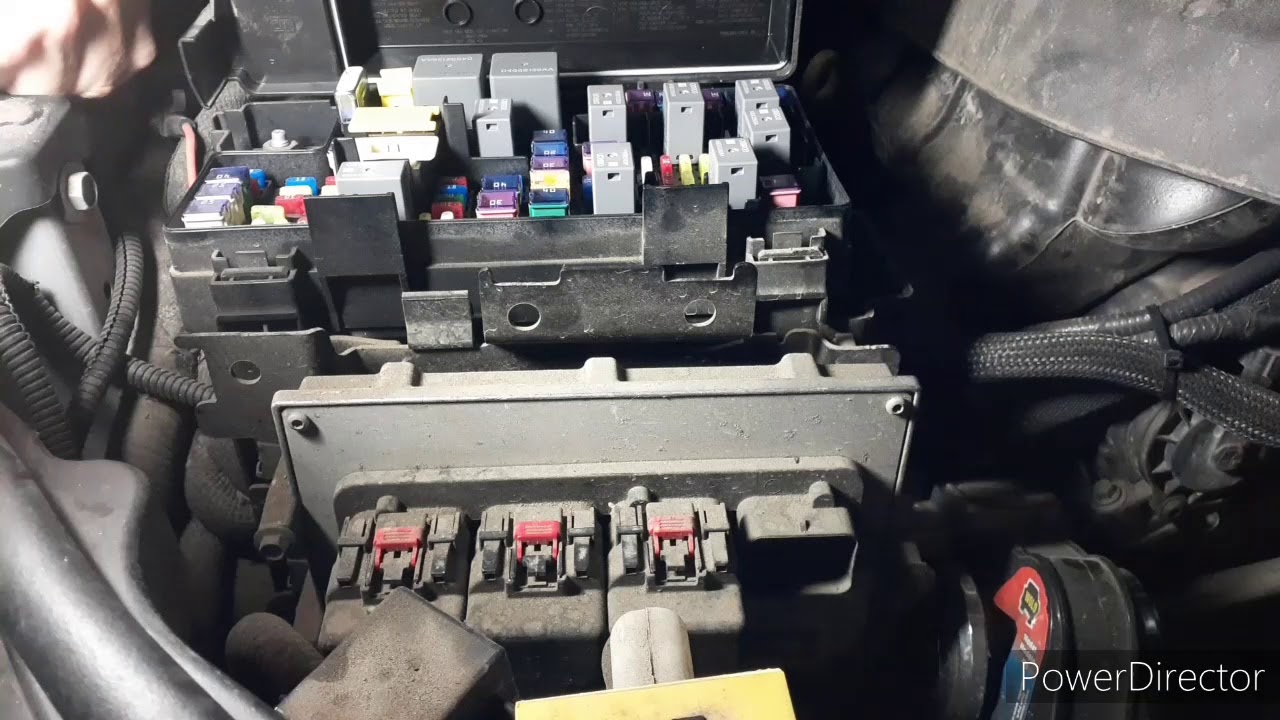 Jeep крутит стартер, но не заводится. Решение проблемы обхода PCM.