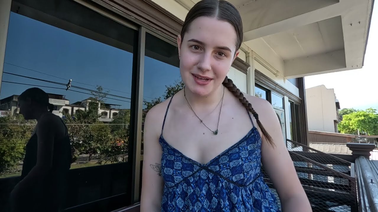 CHIANG MAI VLOG (Japanese village, elephant sanctuary, Zaab E Lee cooking class)