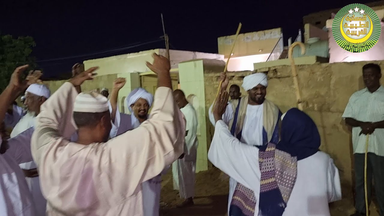 مدحة يا نسيم الليل المادح مكرم الراوي الشيخ هاشم في ليلية الاخ الرشيد حاج ابراهيم