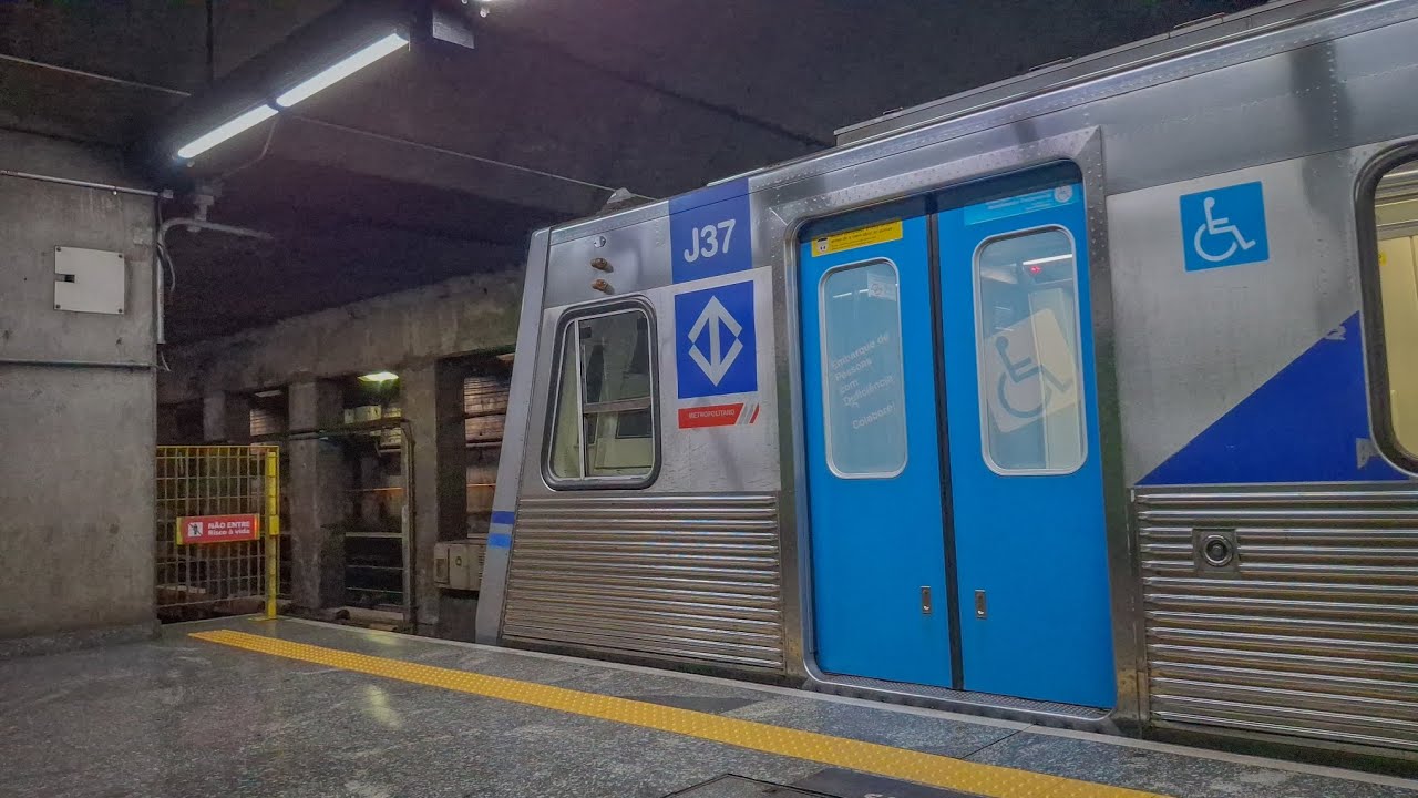 Estação São Judas (Linha 1 Azul) Movimentação de Trens