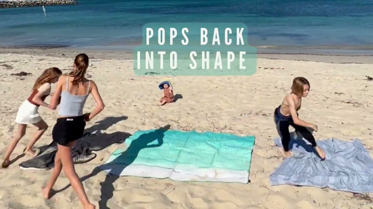 The NEOPRENE Picnic Blanket