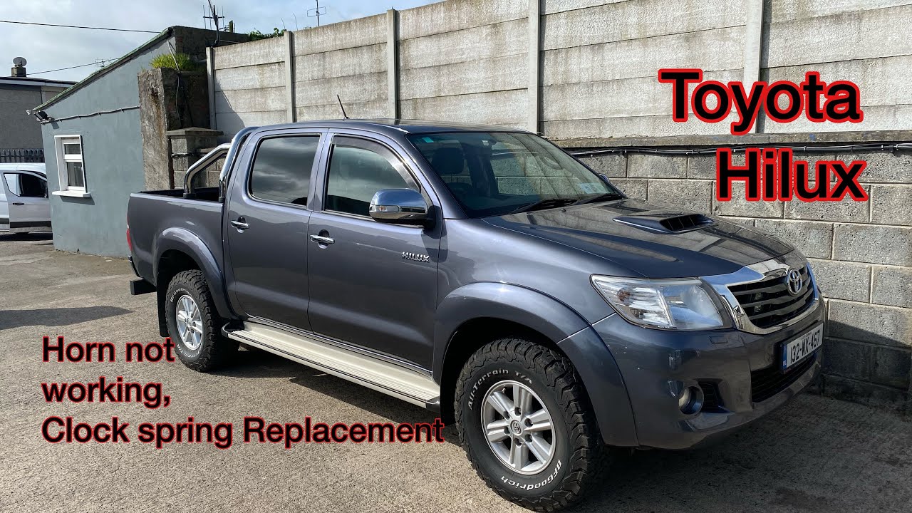Toyota Hilux 2014 года выпуска, не работает гудок и замена часовой пружины