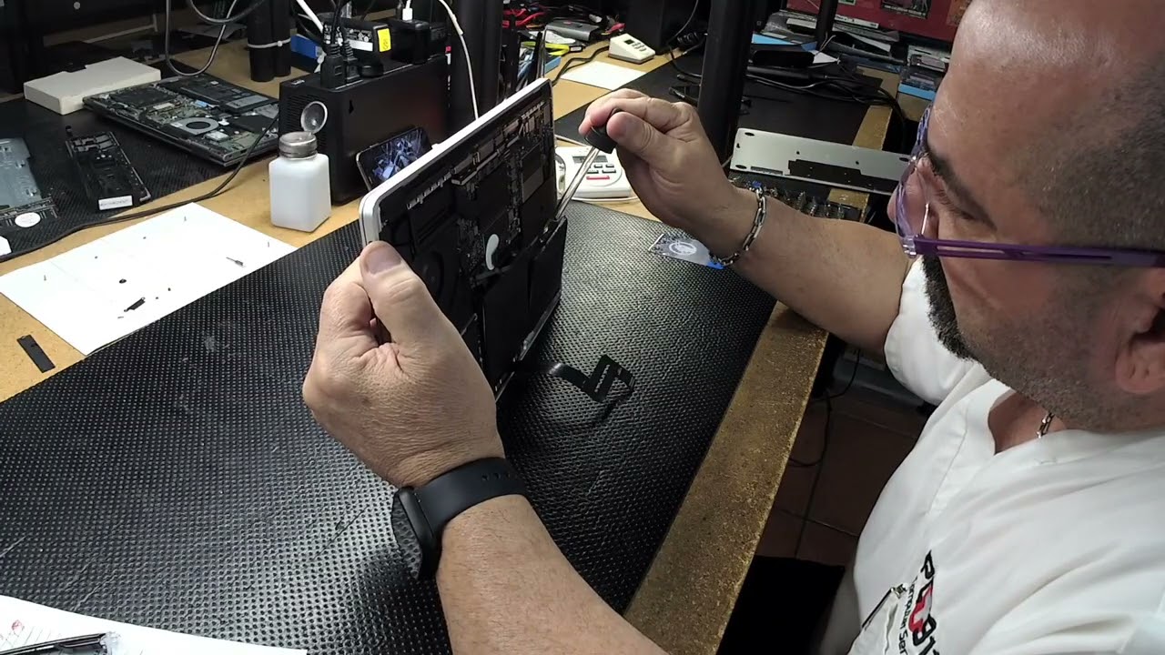 Macbook Pro A1708 Battery Replacement