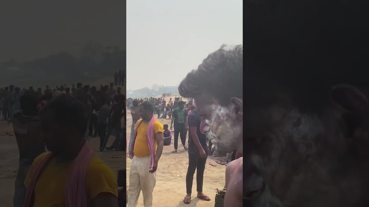 Extreme fight in (Banaras) on &ldquo;Holi&rdquo; Festival   #banaras#holi #roadrage #assighat