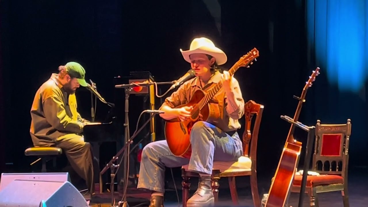 Adrianne Lenker - Symbol (Live at the Royal Circus in Brussel, May 2024)