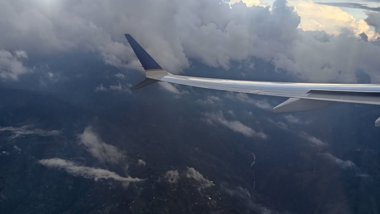 COPA AIRLINES: VUELO CM 156 // PANAMÁ (PTY) - MEDELLÍN (MDE) - ATERRIZAJE