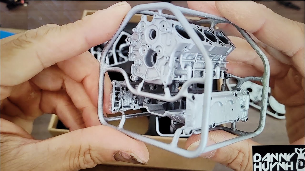 1/10 MAD V8 Animated Engine Kit. RC Animatronics By Danny Huynh Creations.
