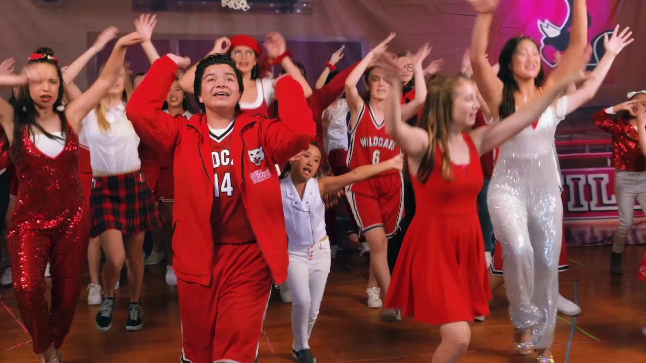 High School Musical 2020 - We're All In This Together Finale (Spirit Cast)