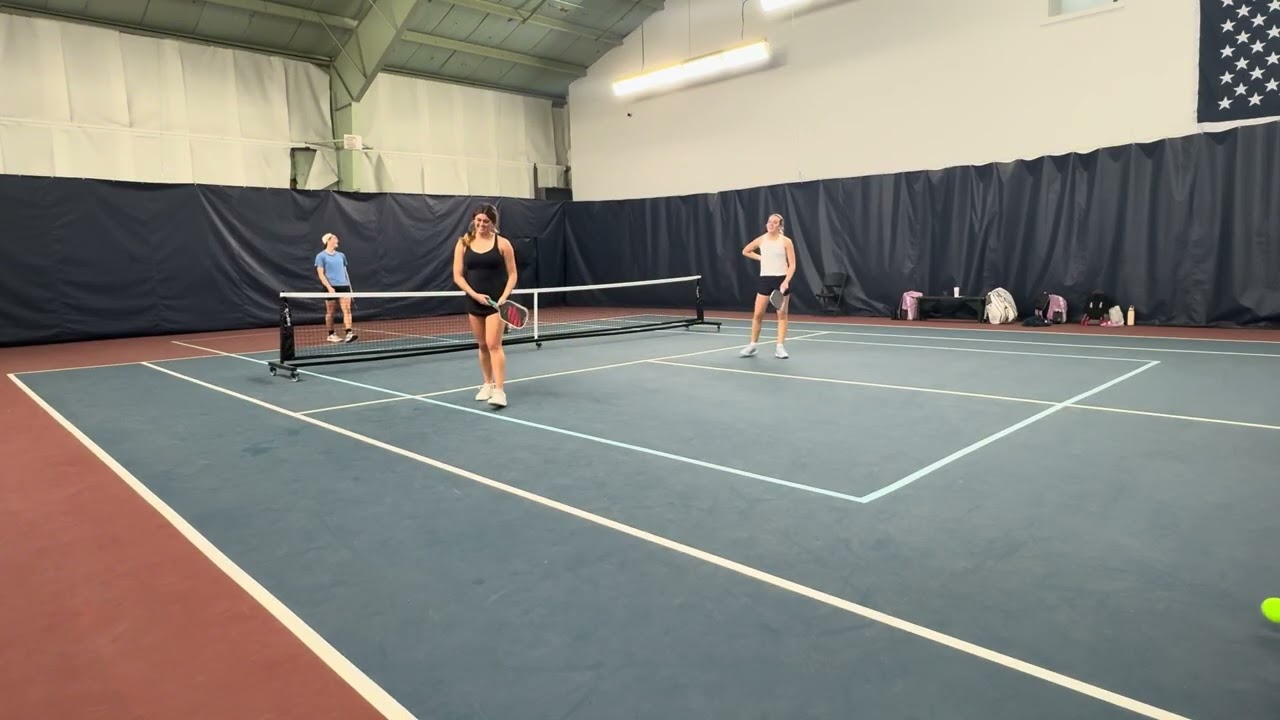 Ladder Games: JJ&Cole vs Taylee&Sienna