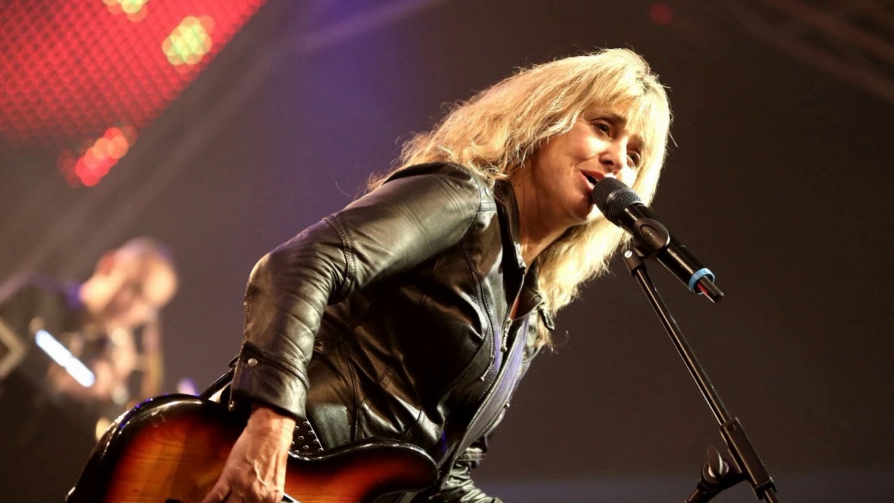 Suzi Quatro - If You Can't Give Me Love (Acoustic & Slow)