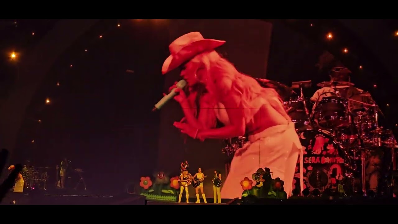 Karol G - Gucci los Paños (Karol G - Mañana Será Bonito Tour - Lanxess Arena Köln -LIVE- 2024-06-11)