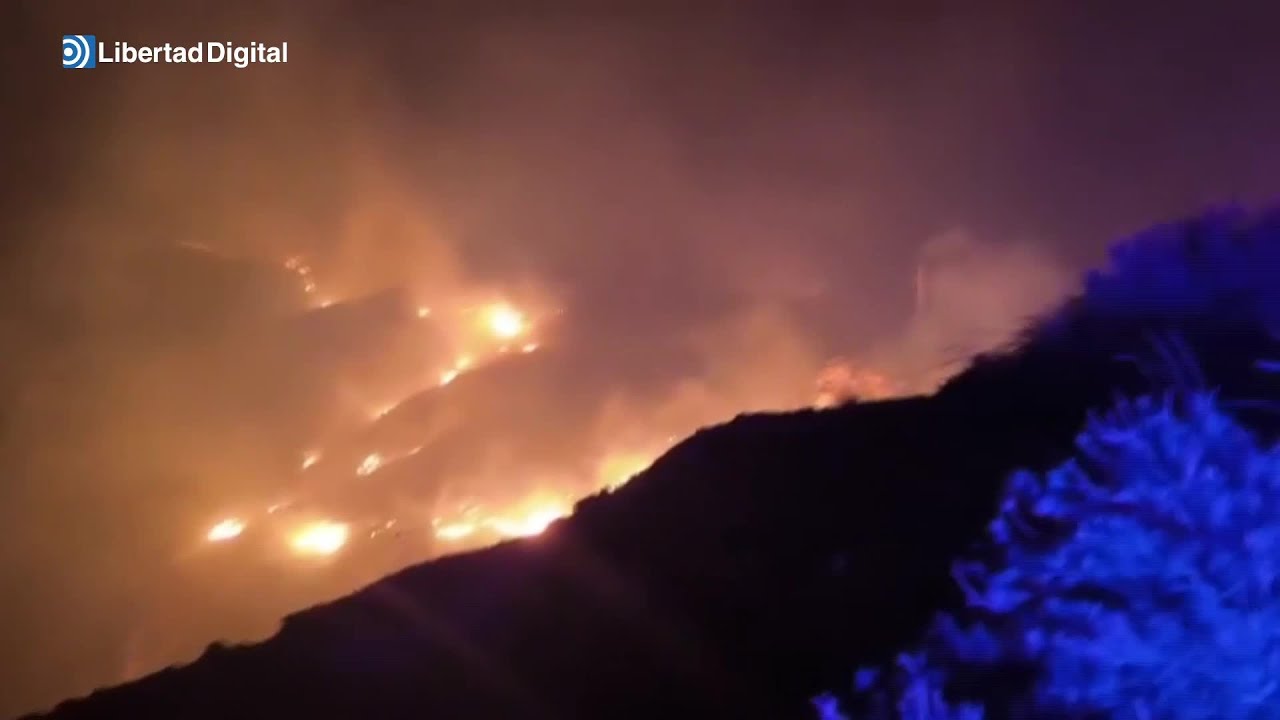 MURCIA | Bajo control el incendio en el paraje natural de Cabo Tiñoso de Cartajena