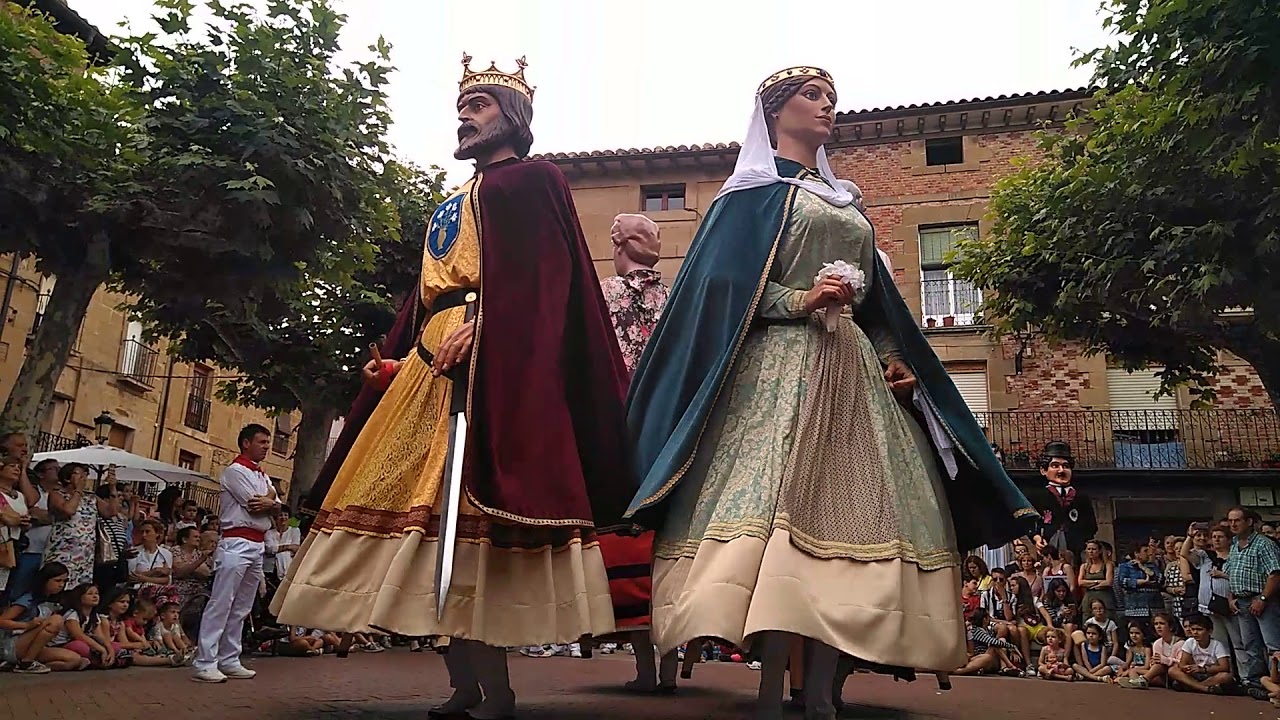 Gigantes de San Asensio jota 21/7/2018 (junto a los Gigantes de logroño)