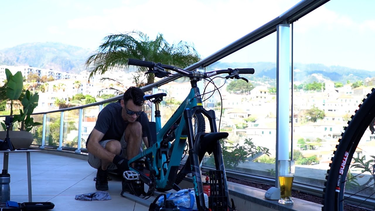 Madeira 2024 MTB Unpacking time lapse
