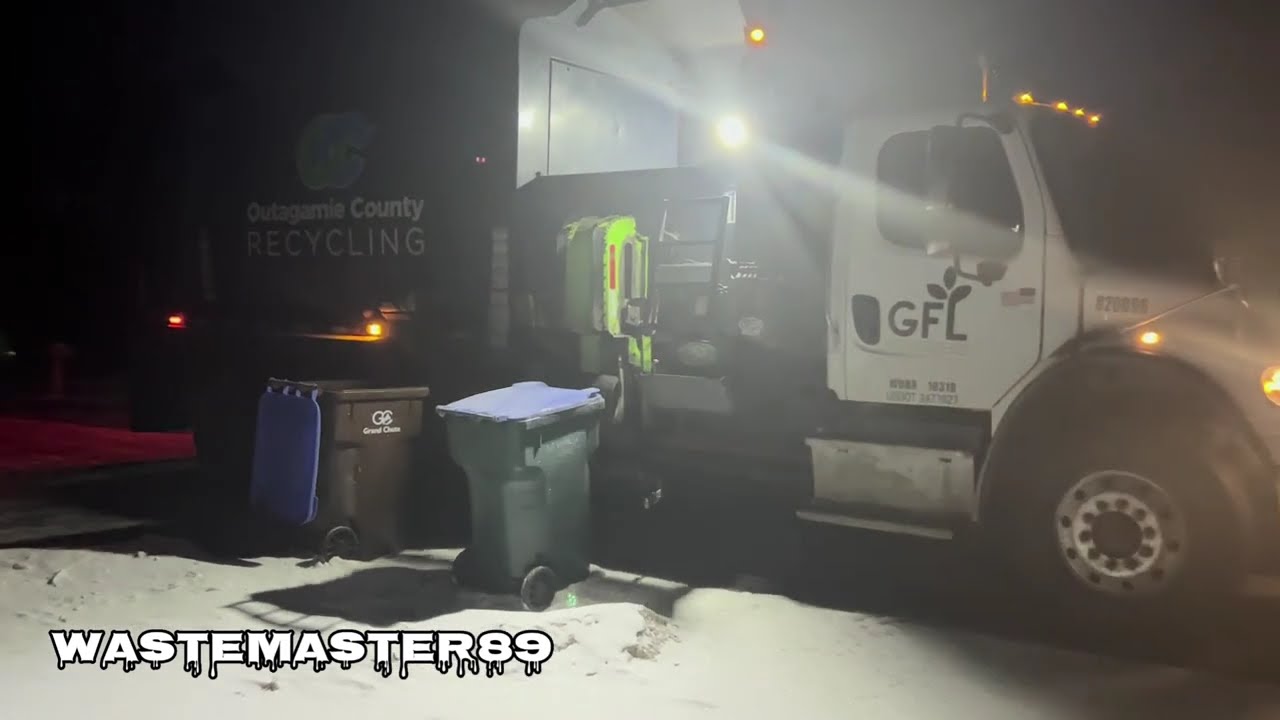 *FAIL* GFL Freightliner M2 New Way Sidewinder on Recycle