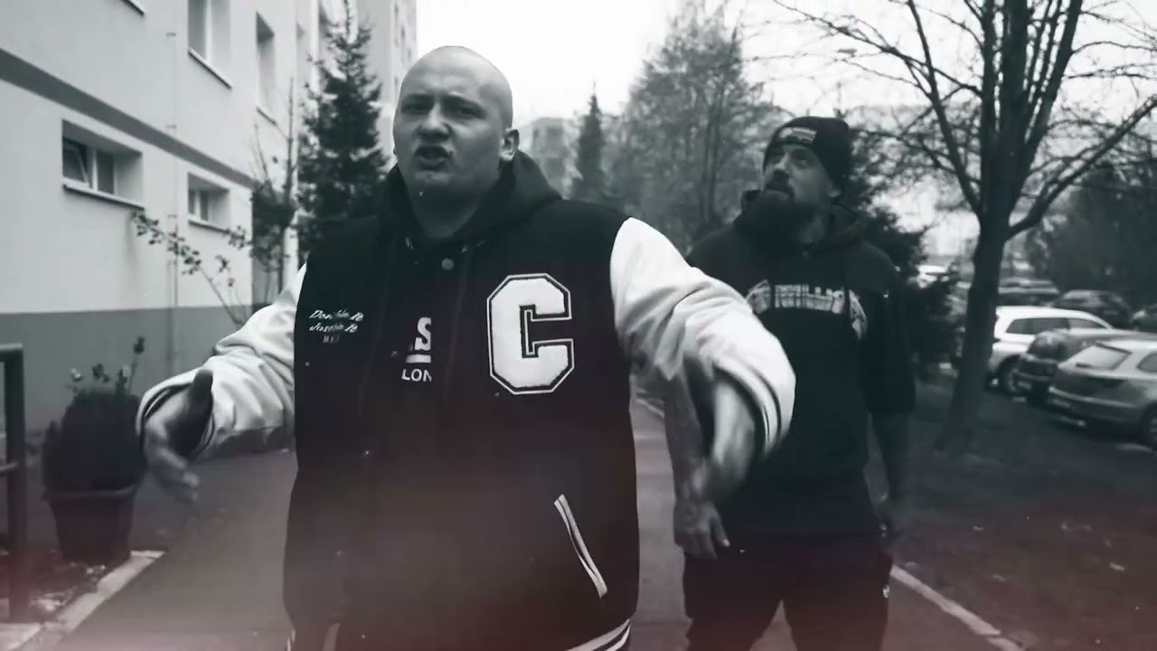 LIGY x GLITCH - STRIKTN&Yacute; SHIT (official video)