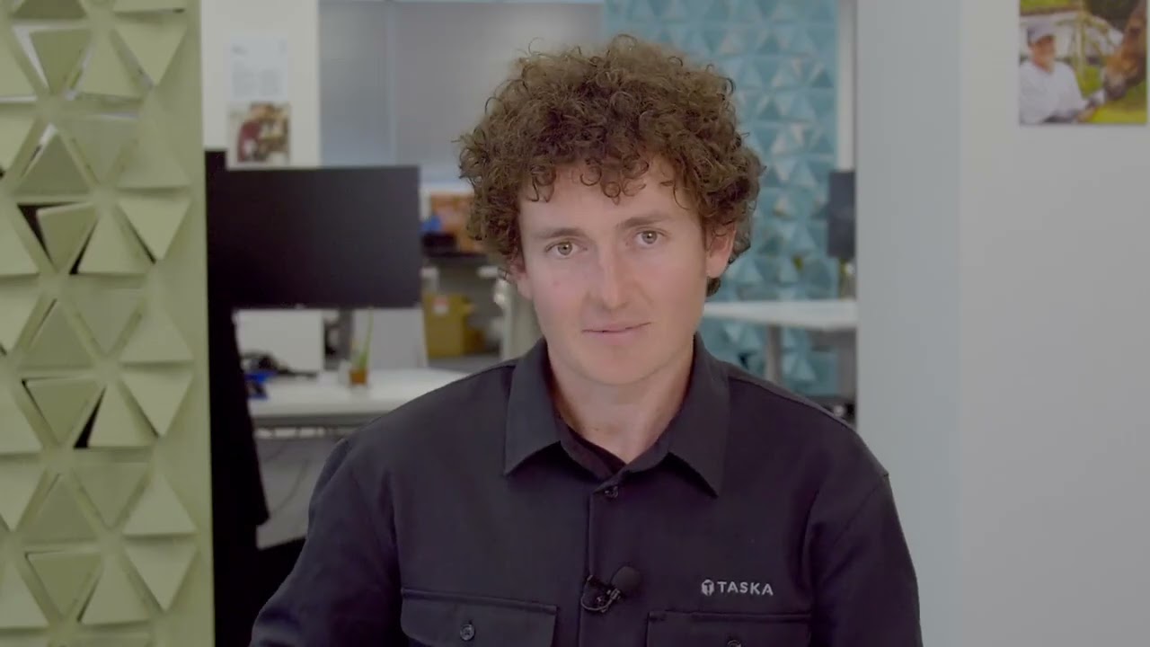 TASKA CX™ Tech Tips - How to use cutlery