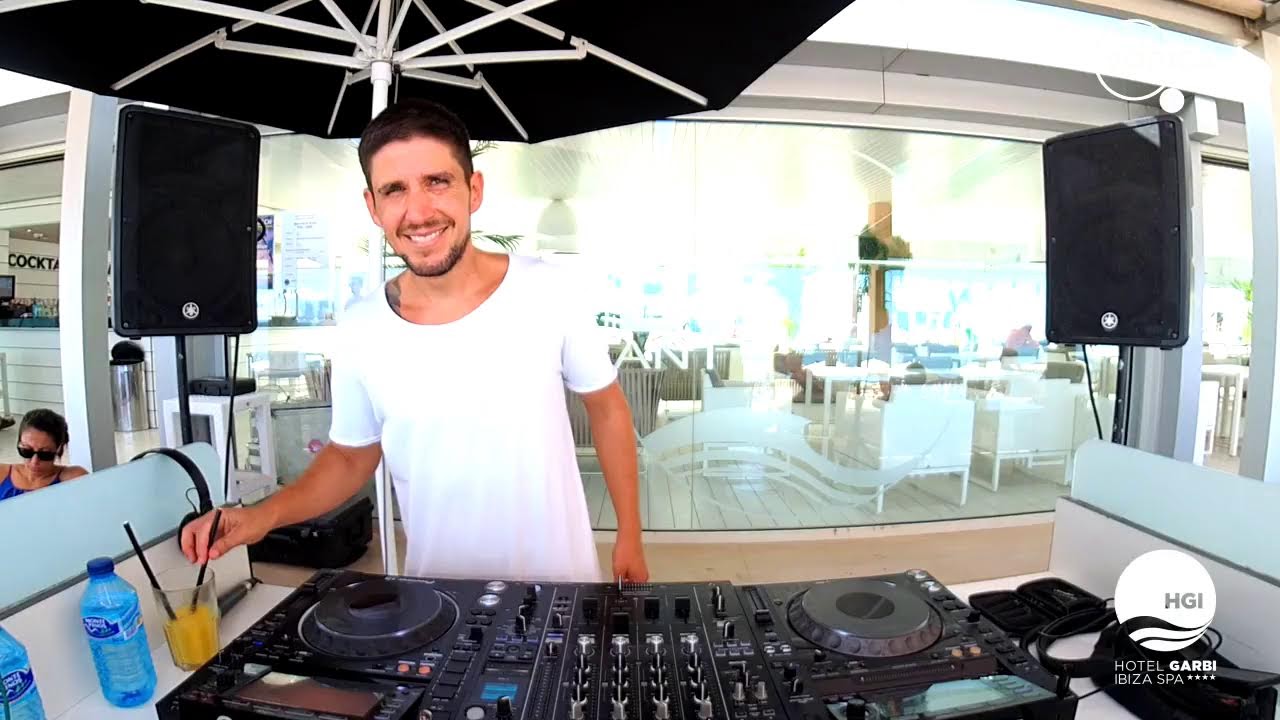 CLAUDIO RICCI - PITCH ON THE BEACH AT HOTEL GARBI IBIZA 05 SEPT 2022