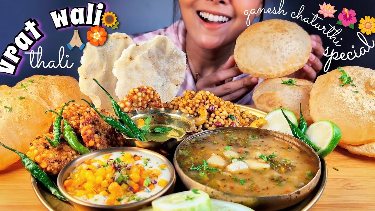 COOKING & EATING VRAT WALI THALI | SABUDANA KHICHDI, VRAT WALE ALOO, INSTANT KHEER WITH BOONDI, VADA