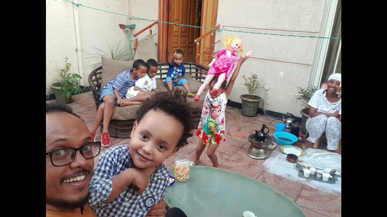 የቤተሰብ ቡና ግዜ