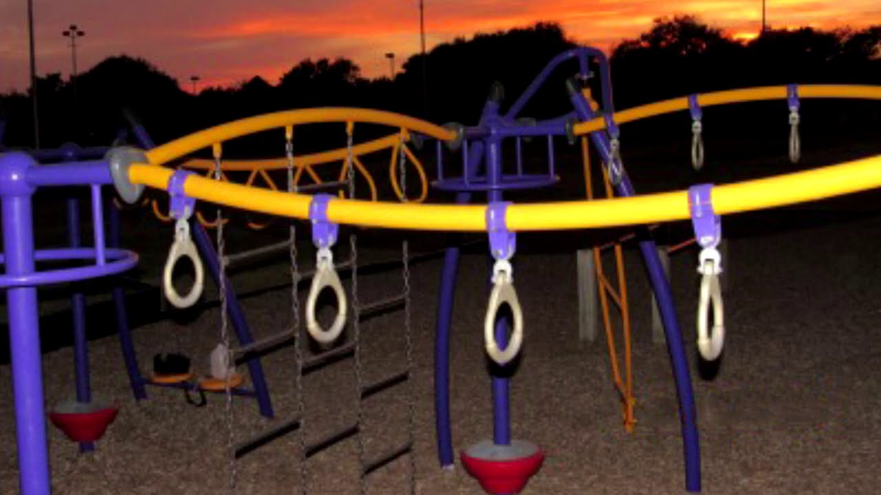 strangely familiar places with unnerving music 6