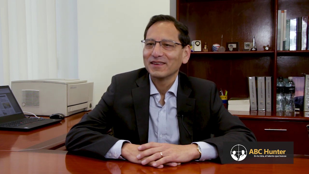 Entrevista a Víctor Burga - Socio de Auditoria de EY Perú (Ernst & Young)