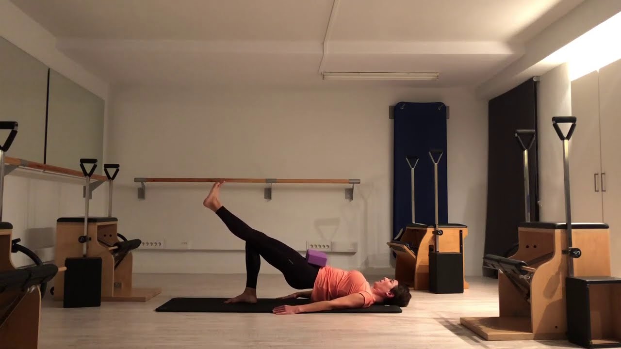 PILATES CON BLOQUE DE YOGA