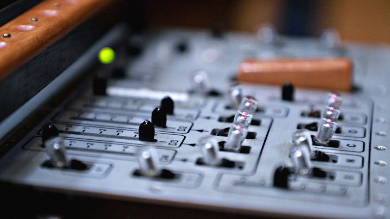 Discover the ondes Martenot in Jeanne d'Arc au bûcher