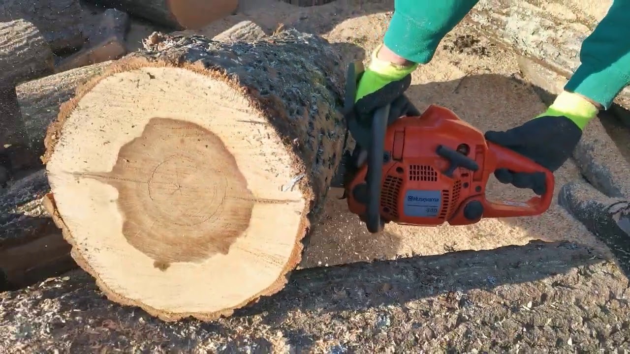 HUSQVARNA 440 MARK ll 2,4 HP stoc.
