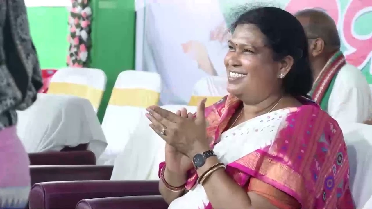 Maya lagei dela chhuria nani
