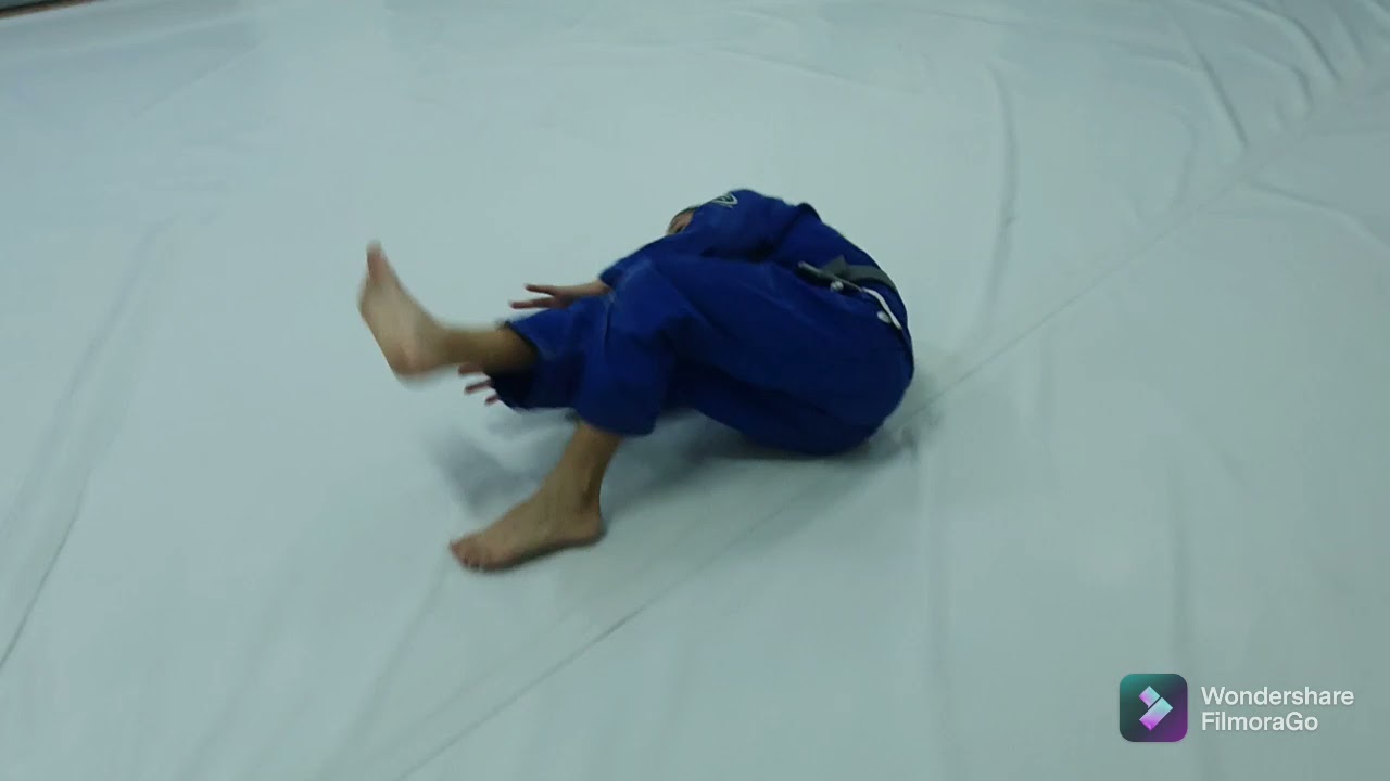 أساسيات الأولى في الجوجيتسو للمبتدئين اقل من تلات شهور تدريب The first basics in jiu-jitsu for begin