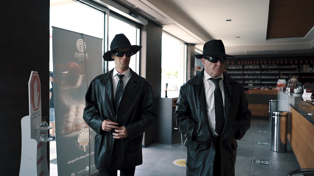 Bello Bello & Coc&ograve;  - FINALMENTE UN LAVORO SERIO!