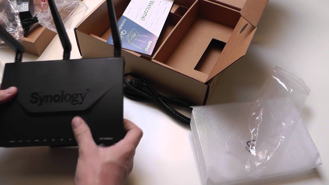 Synology RT1900ac -  D&eacute;ballage et Installation