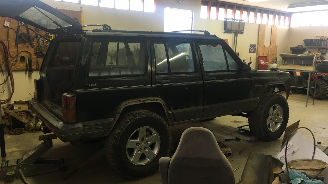 Снятие расширителей крыльев JEEP XJ