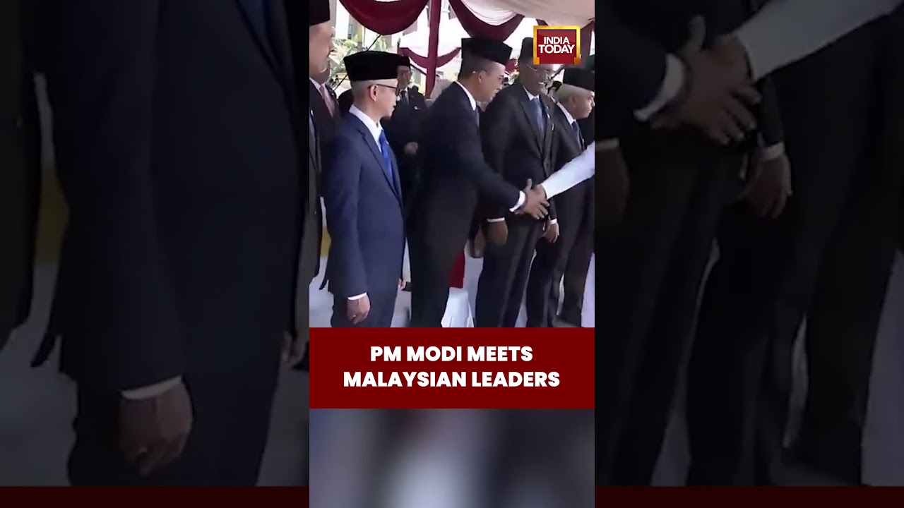 Prime Minister Modi Meets Malaysian Leaders During His Ceremonial Welcome | #shorts