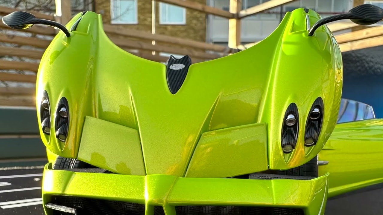 1:18 Pagani Huayra Roadster by AUTOart [Unboxing]