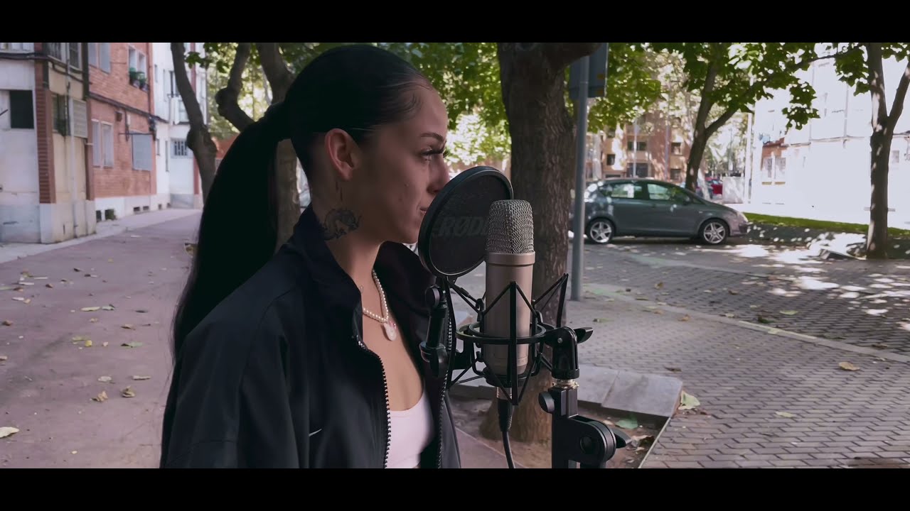 JUICY BAE - SINCERAMENTE ft Boumidjal X (Live Version)