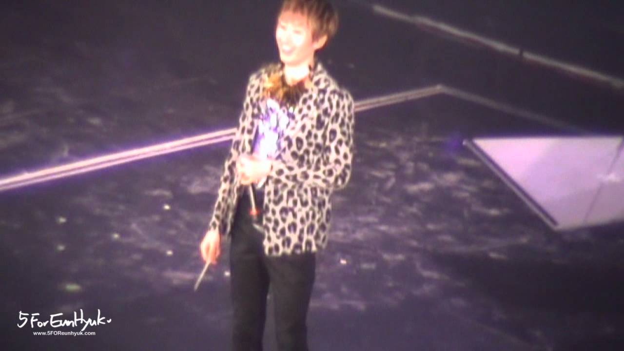 [5FOReunhyuk_Fancam] 120318  SuperJunior SuperShow4 in Bangkok  Say my name - Hyukjae's Solo