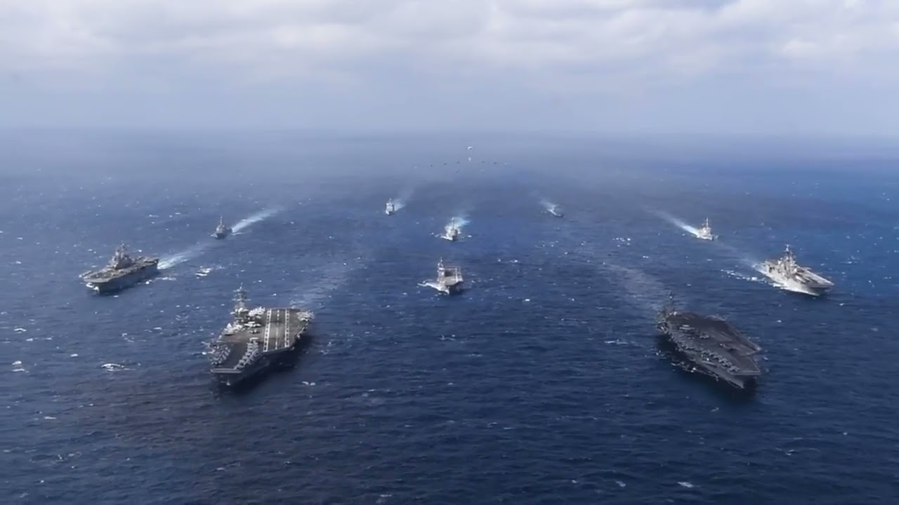Carl Vinson and Abraham Lincoln Strike Groups Join JMSDF in Philippine Sea