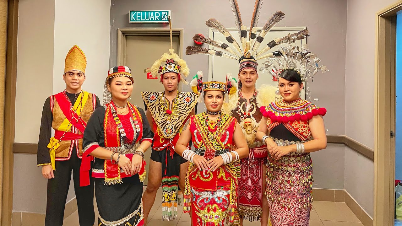 Welcoming Dance : Unity In Diversity