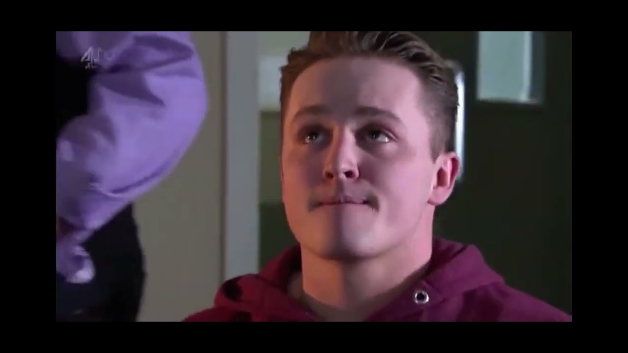 Hollyoaks- Jason Roscoe gets diagnosed with anorexia￼