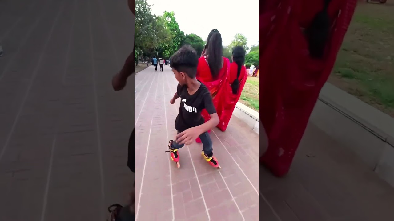 Skating stunt,don&rsquo;t try it without any training #skating #skills #skater #skateboarding #rollerblad