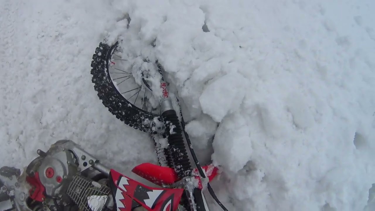 2026  1  18  越後四駆村  雪上レース（野中杯）１回目トホホ😱チェーントラブルにてリタイヤでした(T_T)