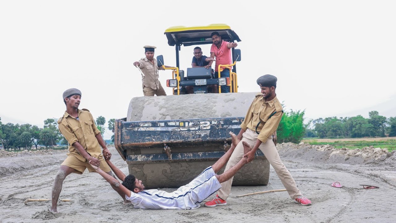 Police v/s Kaidi ||  New Special Funny Comedy Video 2024 😎😂 || Arvind Funny 0.2