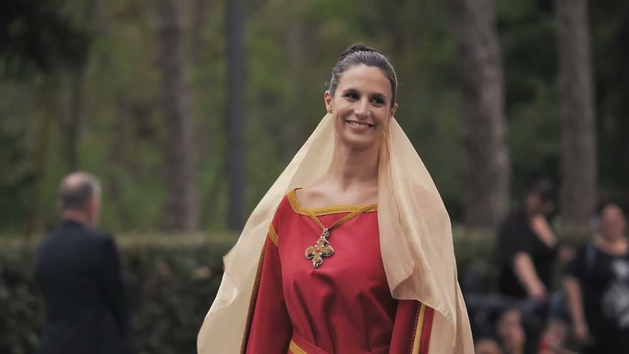Perdonanza Celestiniana 2025: i momenti più belli del corteo di apertura della Porta Santa