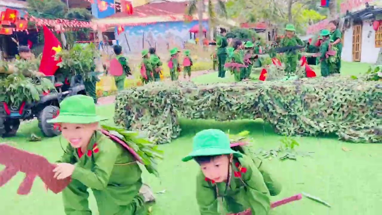Chào mừng ngày 22/12- HĐTN “ Bé tập làm chiến sỹ” lớp 5-6t A1
