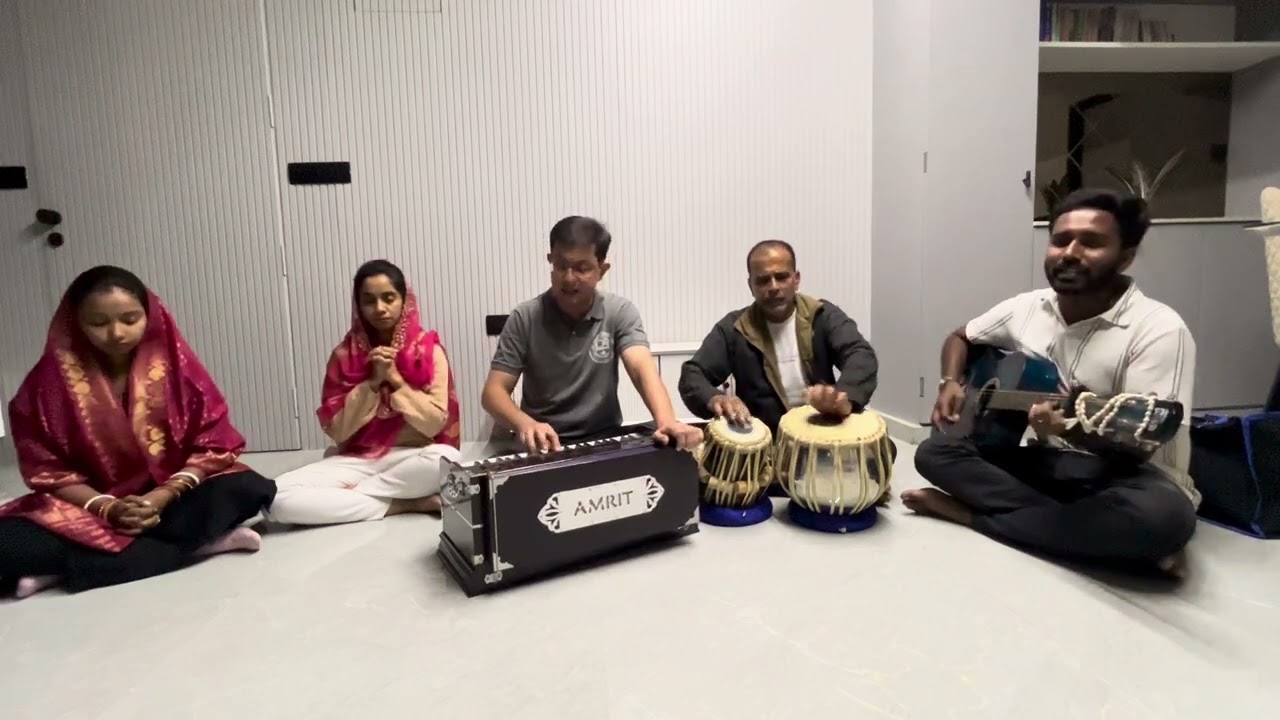 Nirankari Dhuni | Blessings with saints at home | #Nirankari song on harmonium | Subhashji Avinashji