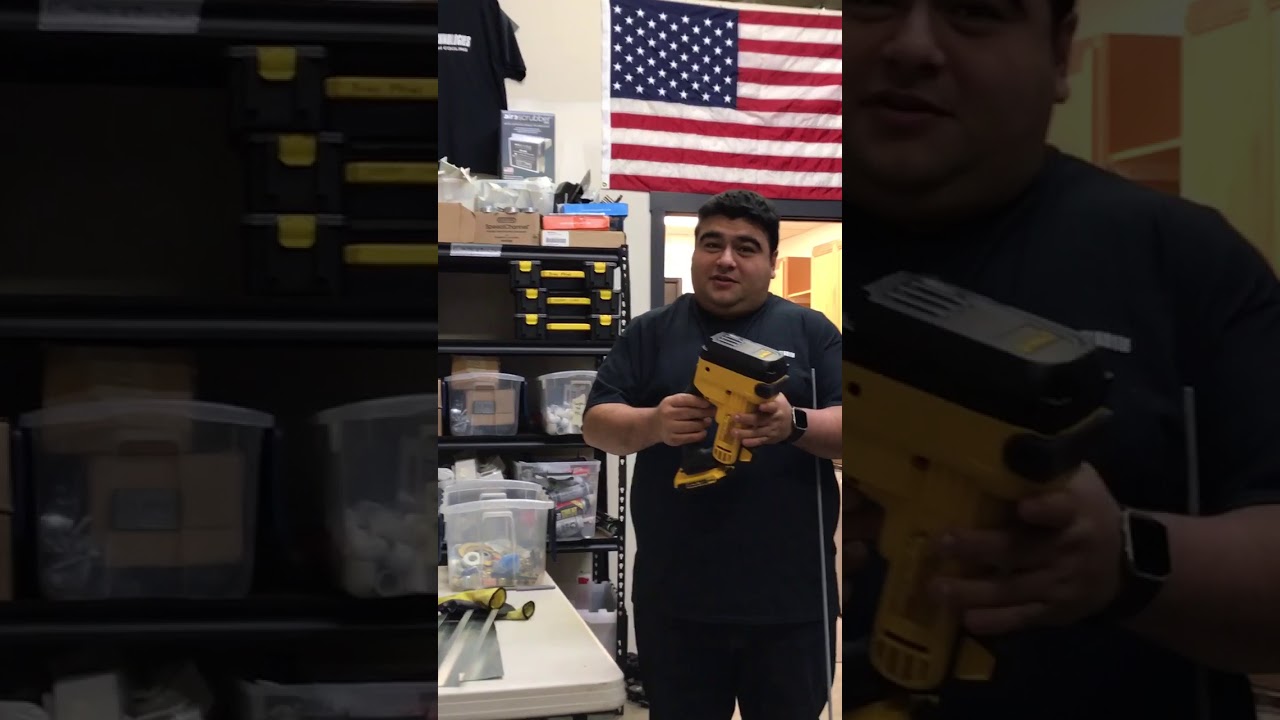 DeWalt DCS350 Threaded Rod Cutter